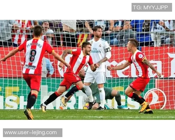 银河足球队站位分析与战术布置探讨助力球队提升竞技水平